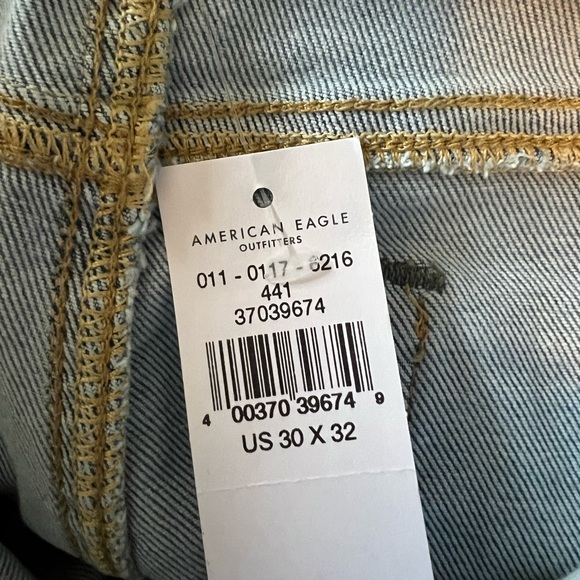 American Eagle AirFlex 360 US 30x32 - Picture 6 of 6